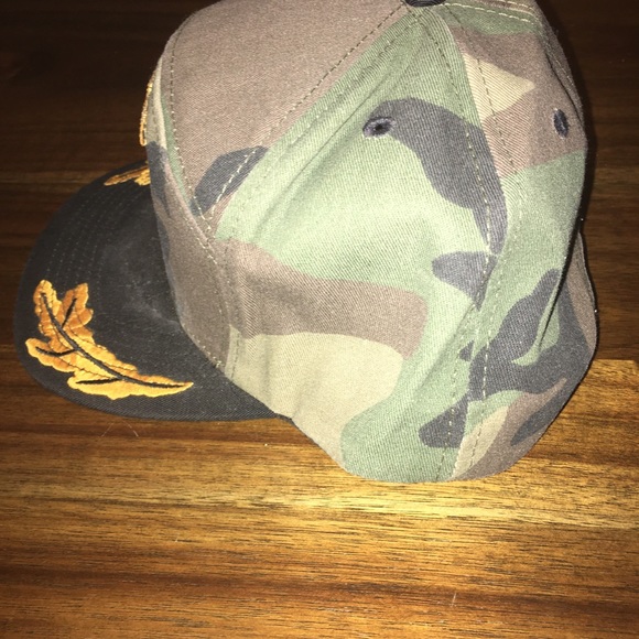 Bodega Go Getters SnapBack - Picture 2 of 5